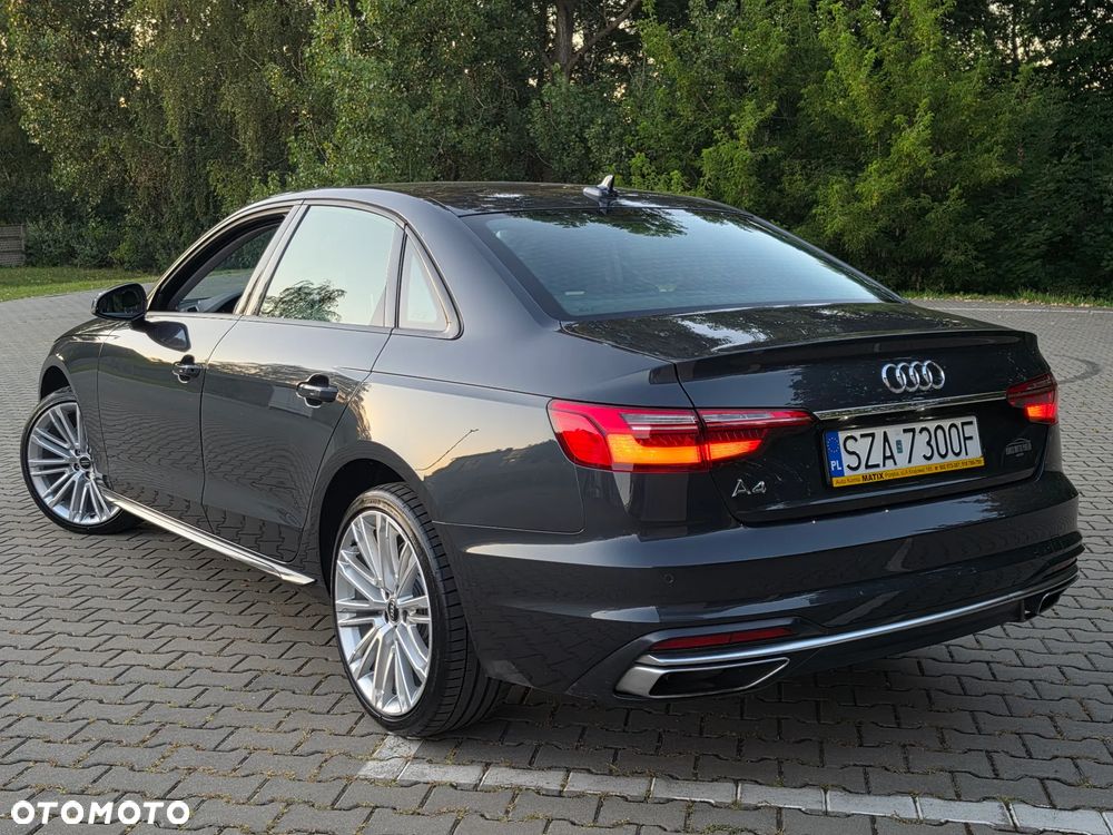 Audi A4 Limousine - 4