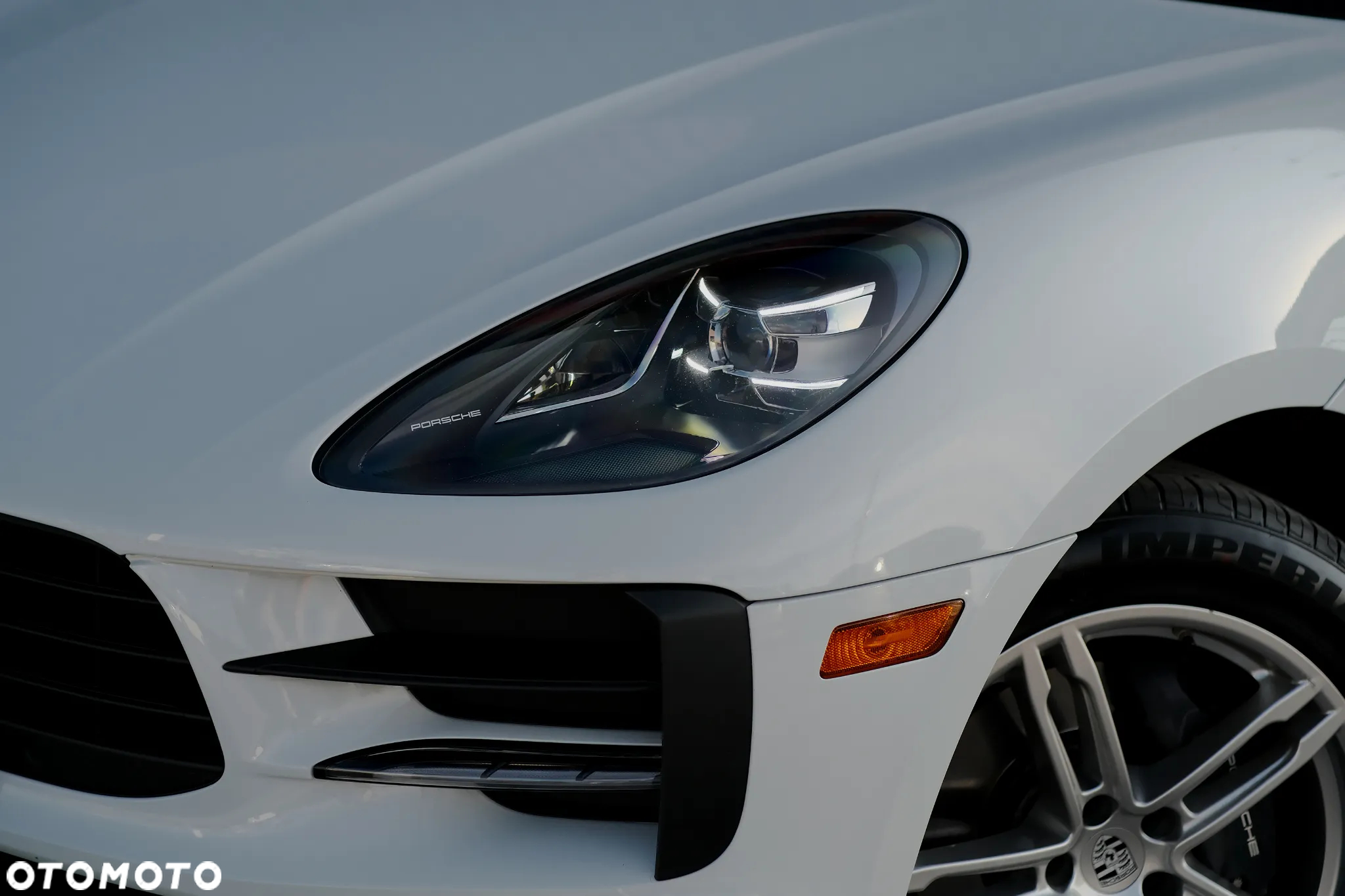 Porsche Macan - 3