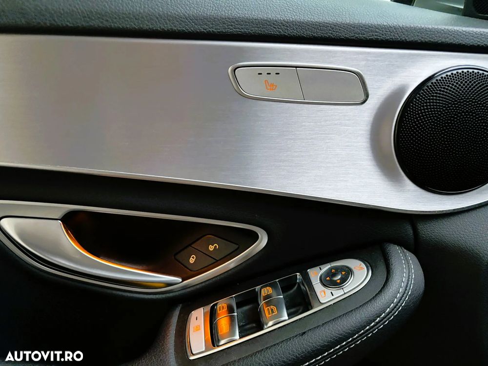 Mercedes-Benz C - 11