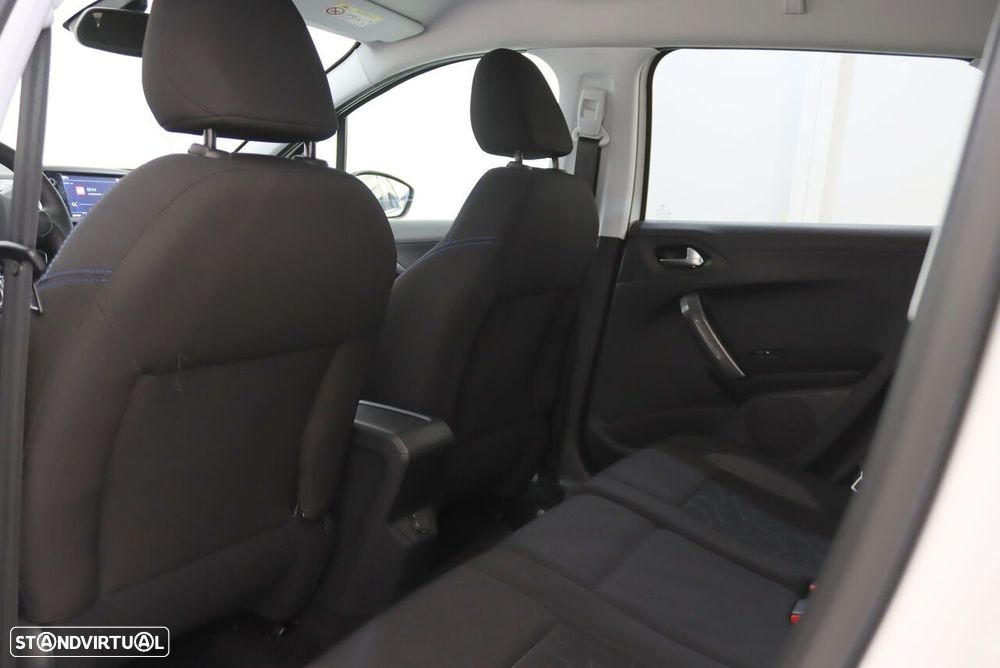 Peugeot 2008 1.2 PureTech Style - 7