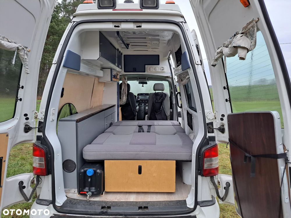Volkswagen Transporter T5 - 7
