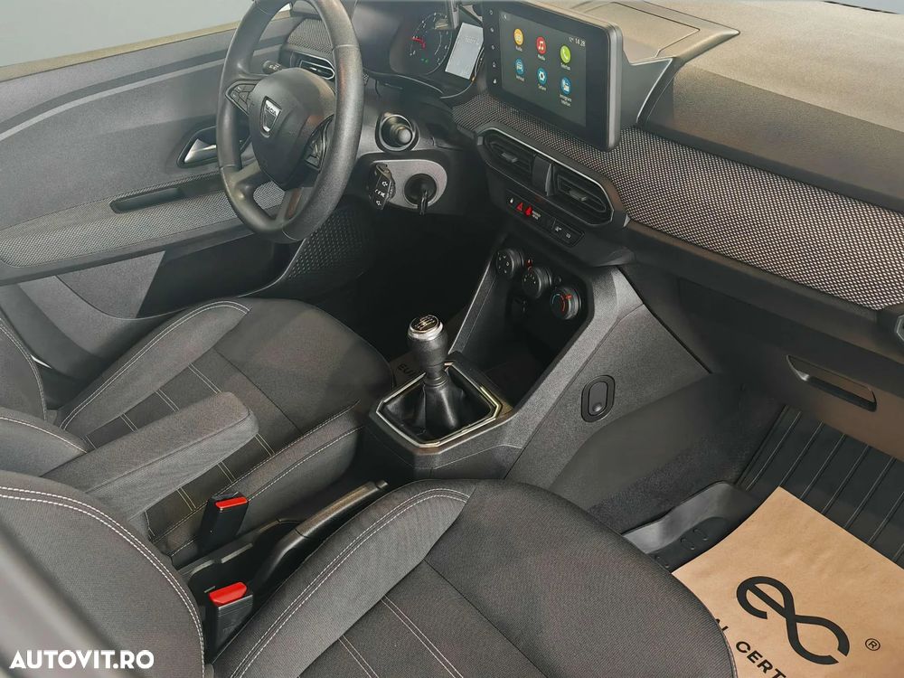 Dacia Logan TCe 90 MT5 Comfort - 10