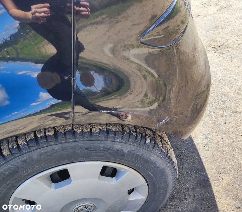 Opel Corsa 1.2 16V - 22