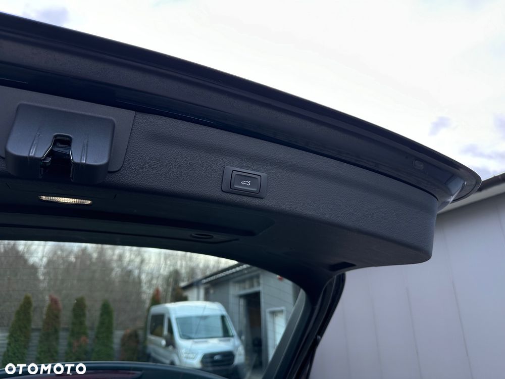 Audi A6 Allroad - 13