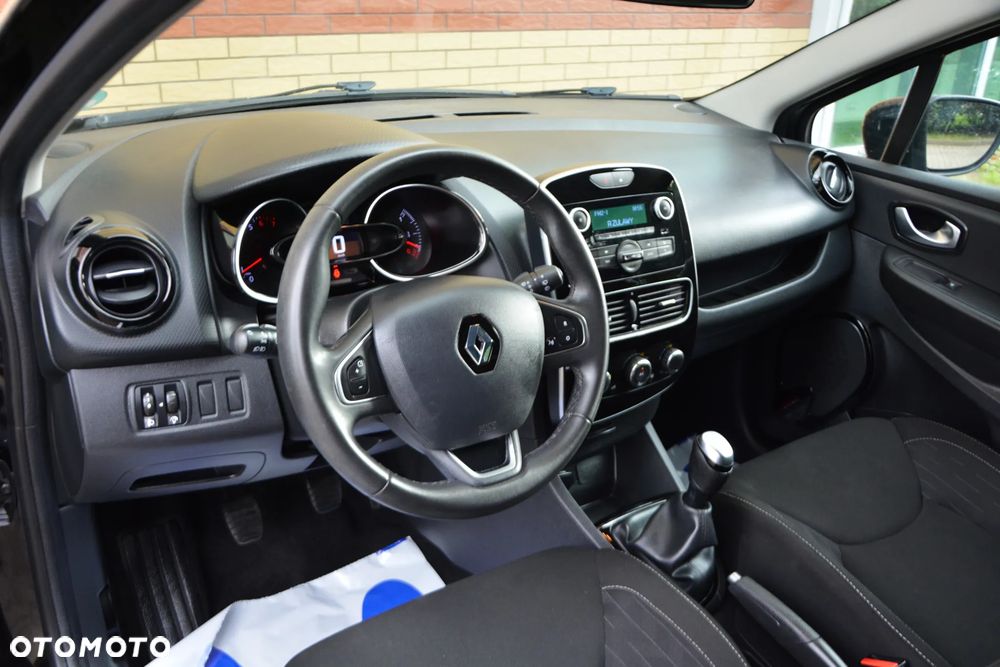 Renault Clio 1.2 16V 75 Limited - 6