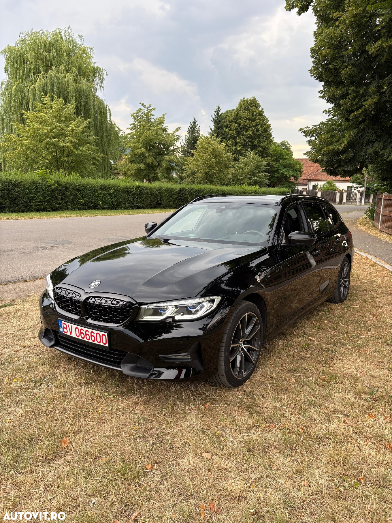 BMW Seria 3 320d Touring Aut. Sport Line - 8
