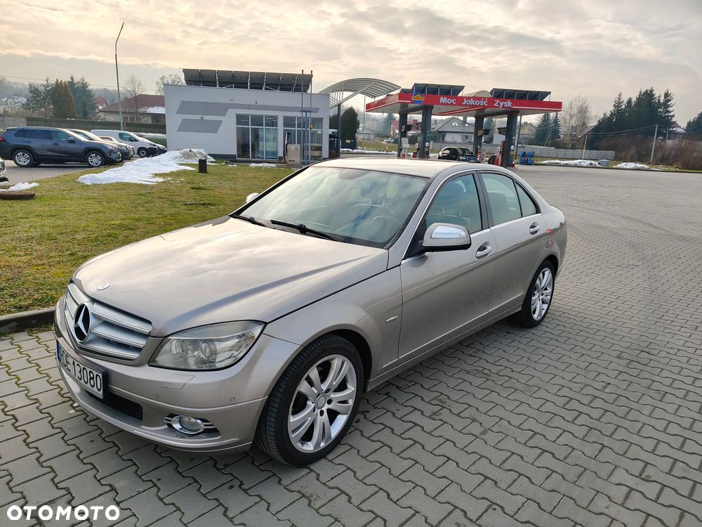 Mercedes-Benz Klasa C 220 CDI DPF Automatik Avantgarde - 1