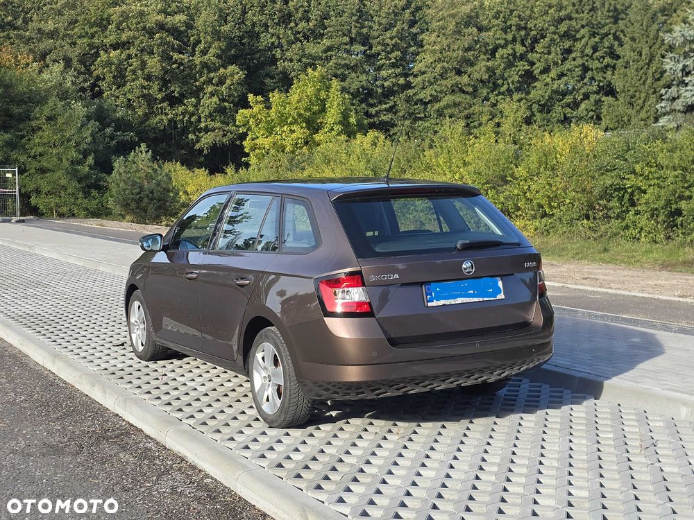 Skoda Fabia - 4