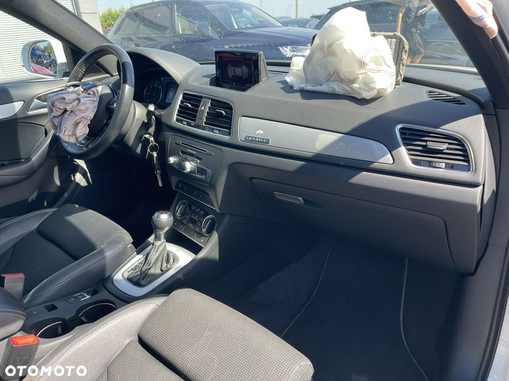 Audi Q3 - 12