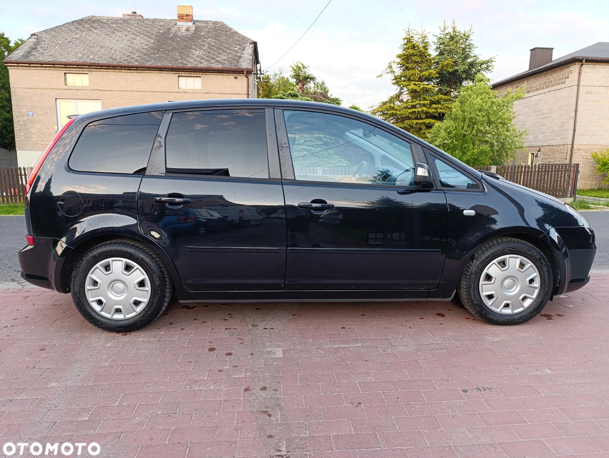 Ford C-MAX 1.8 Titanium - 24