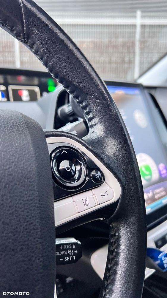 Toyota Prius 1.8 Hybrid Prestige - 19