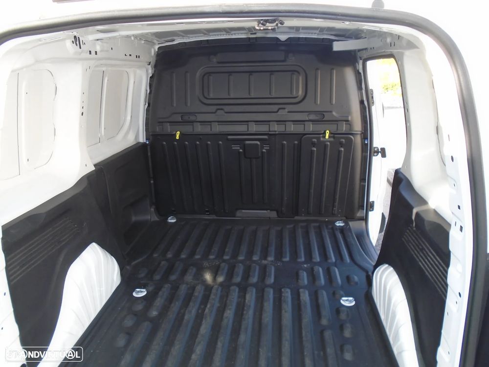 Opel Combo 1.5 DTI NACIONAL 102 CV 3 LUGARES- 6V- IVA DEDUTIVEL - 28