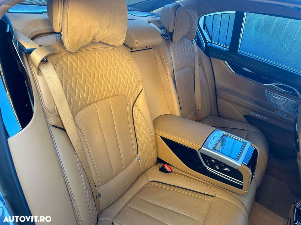 BMW Seria 7 - 4