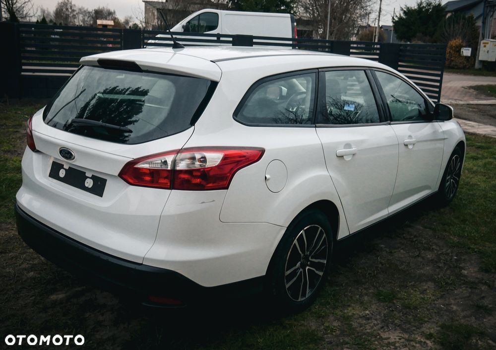 Ford Focus 1.6 TDCi DPF Trend - 10