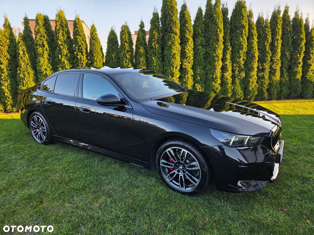 BMW Seria 5 520d xDrive - 6
