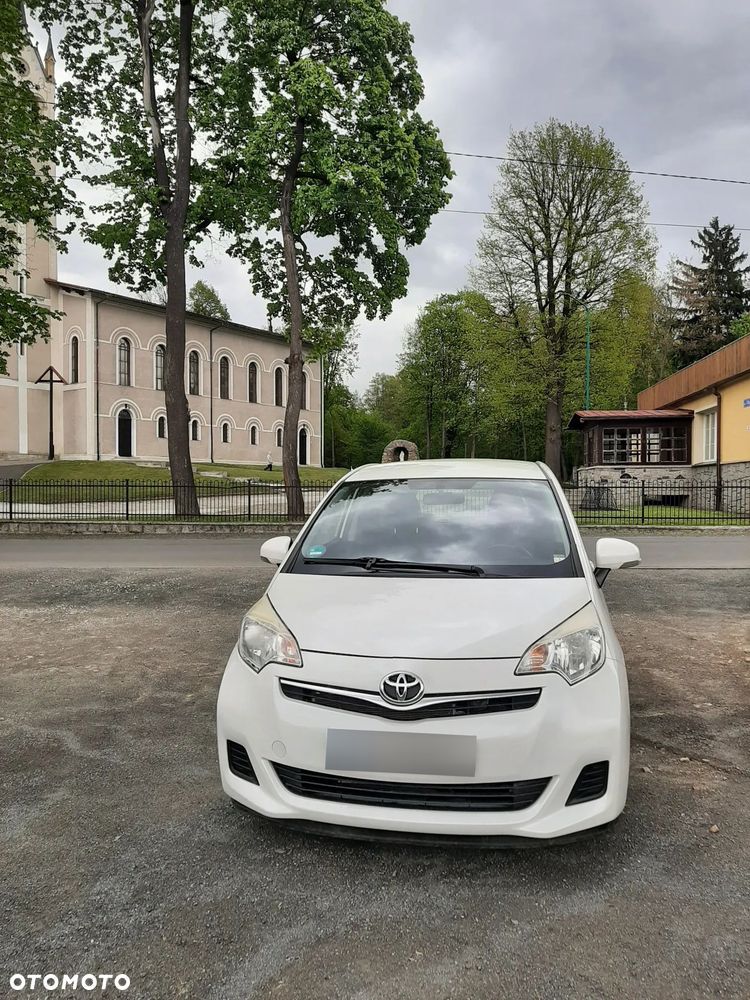 Toyota Verso S 1.4 D-4D - 4