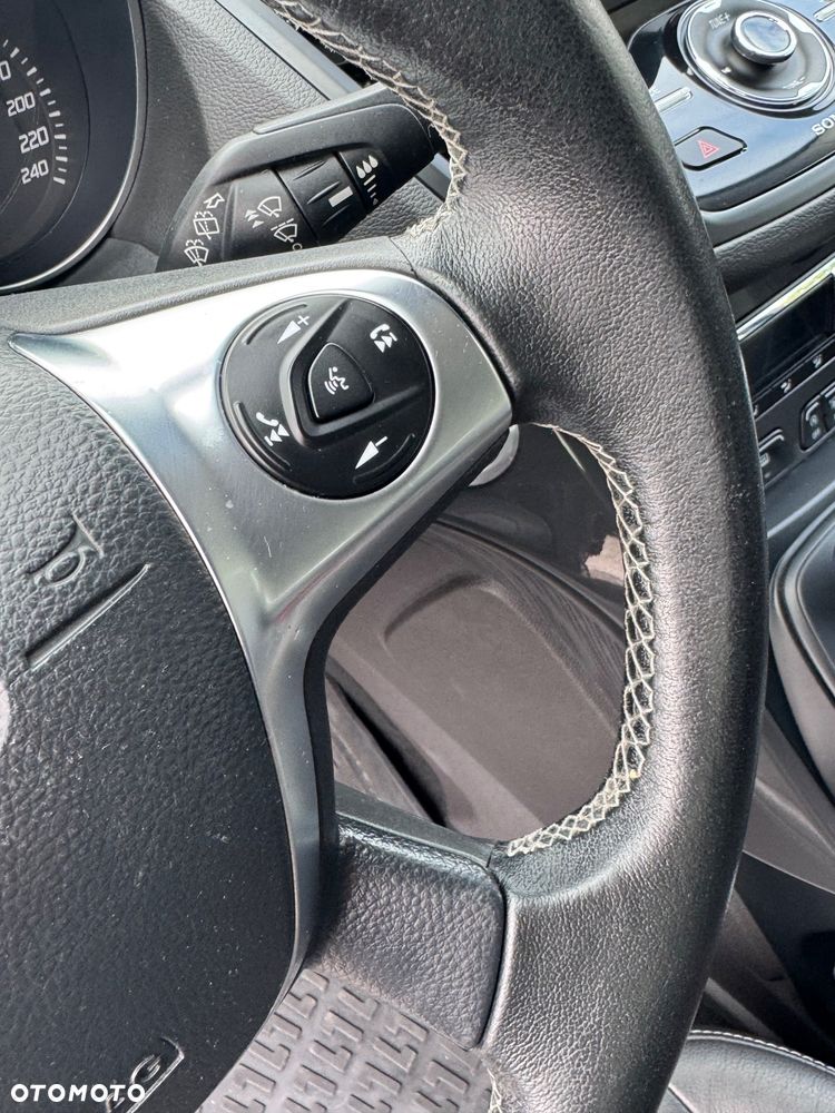 Ford Kuga 2.0 TDCi 4WD Titanium Plus - 22