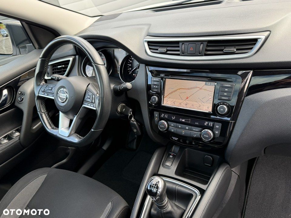 Nissan Qashqai 1.3 DIG-T Tekna EU6d - 30