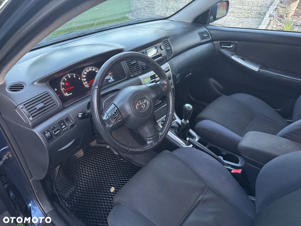 Toyota Corolla 2.0 D-4D Prestige - 22