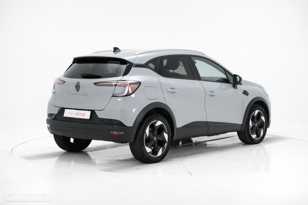 Renault Captur 1.3 TCe Techno EDC - 3