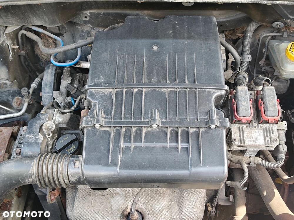 Fiat Linea 1.4 8V Dynamic - 8
