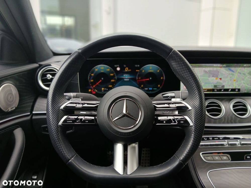 Mercedes-Benz Klasa E - 15