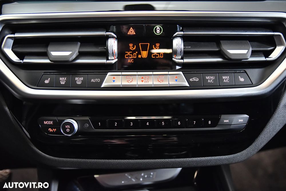 BMW X3 xDrive30e AT PHEV - 18