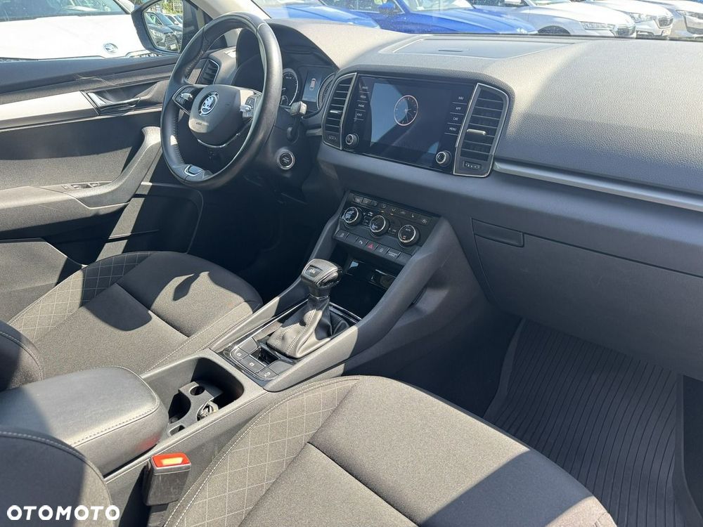 Skoda Karoq 1.5 TSI ACT Style DSG - 25