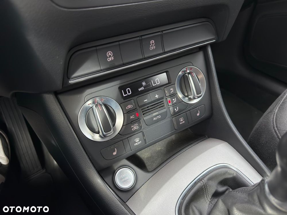 Audi Q3 2.0 TDI Edycja Specjalna - 29