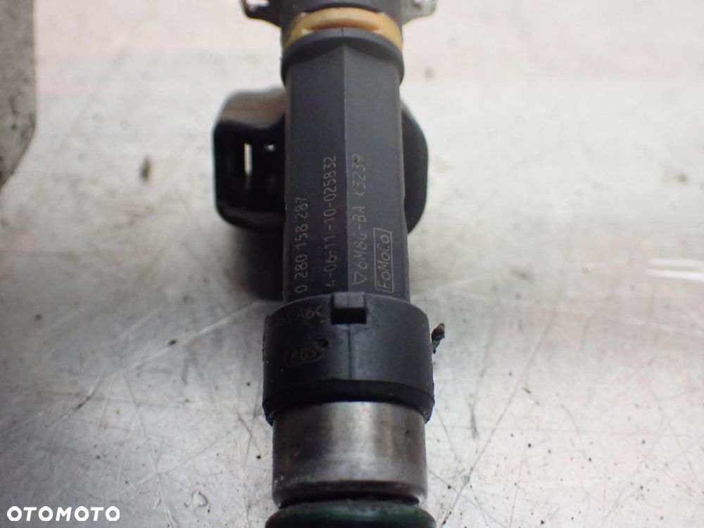 LISTWA WTRYSKOWA Z WTRYSKAMI MAZDA 6 GH - 8