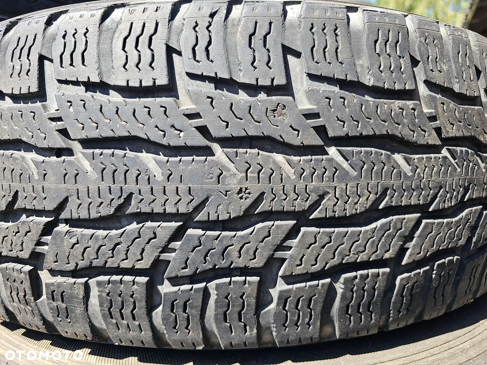 OPONA ZIMOWA NOKIAN 215/65R16C 109/107R WR C3 (1szt.) (1x5,0) (DOT: 1x3619) Z478 - 2