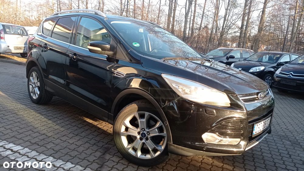 Ford Kuga 2.0 TDCi 4x4 Titanium - 25
