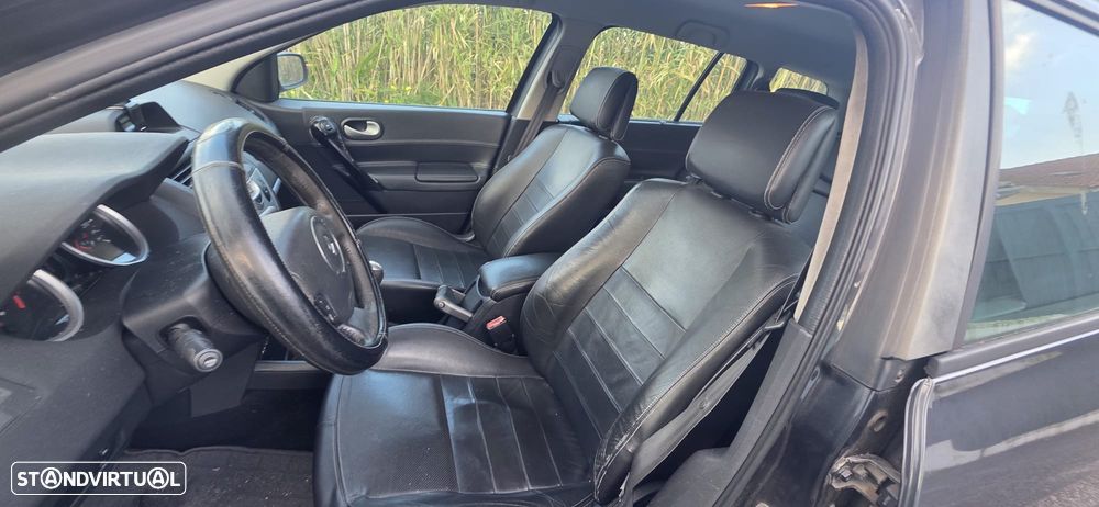 Renault Mégane Break 1.5 dCi SE Exclusive - 5