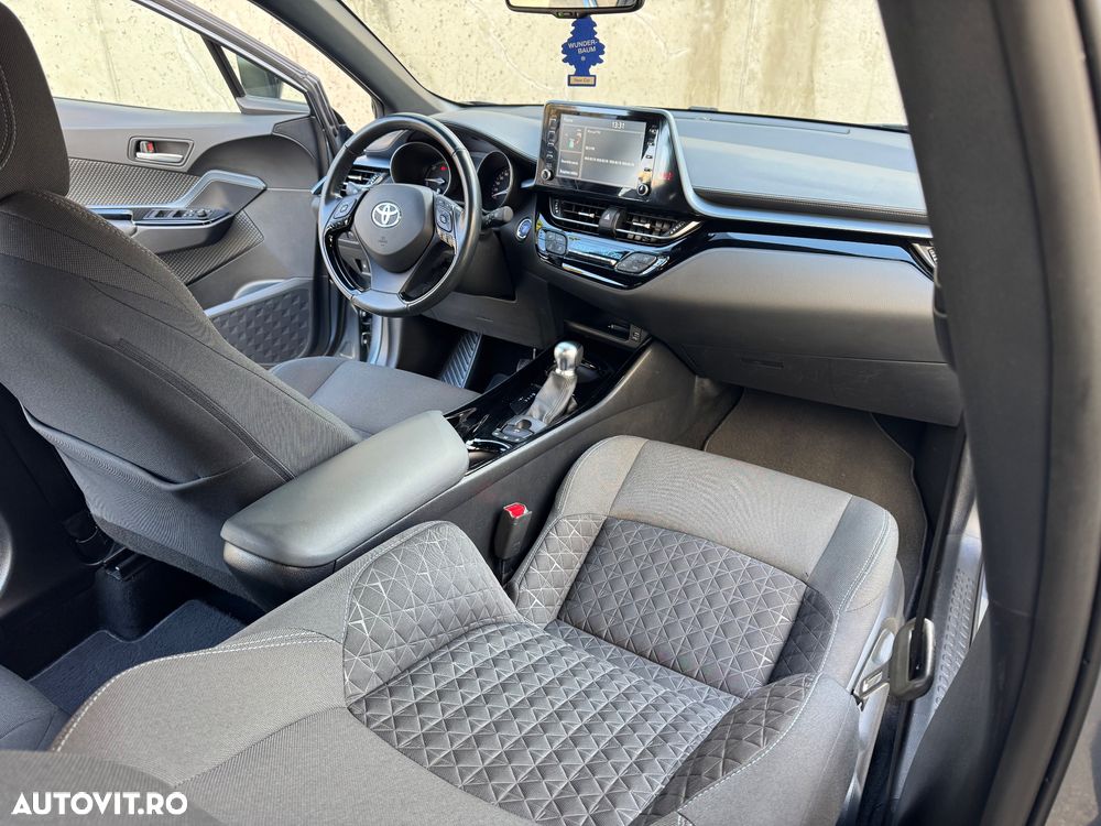 Toyota C-HR 2.0 Hybrid Team Deutschland - 3