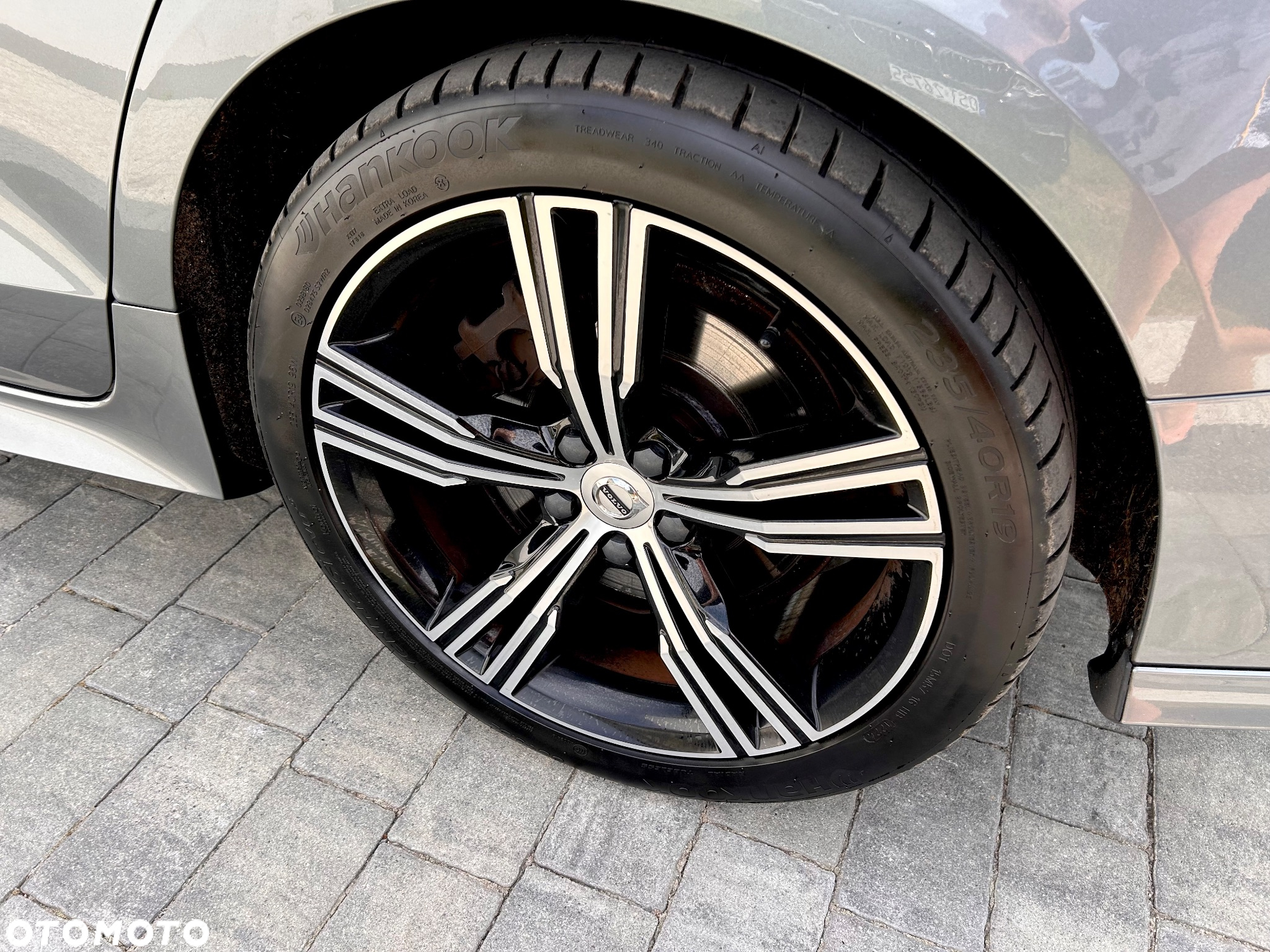 Volvo V60 T6 AWD Plug-In Hybrid Essential - 30