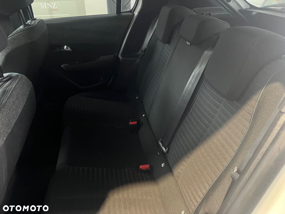 Peugeot 208 1.2 PureTech Style S&S - 16