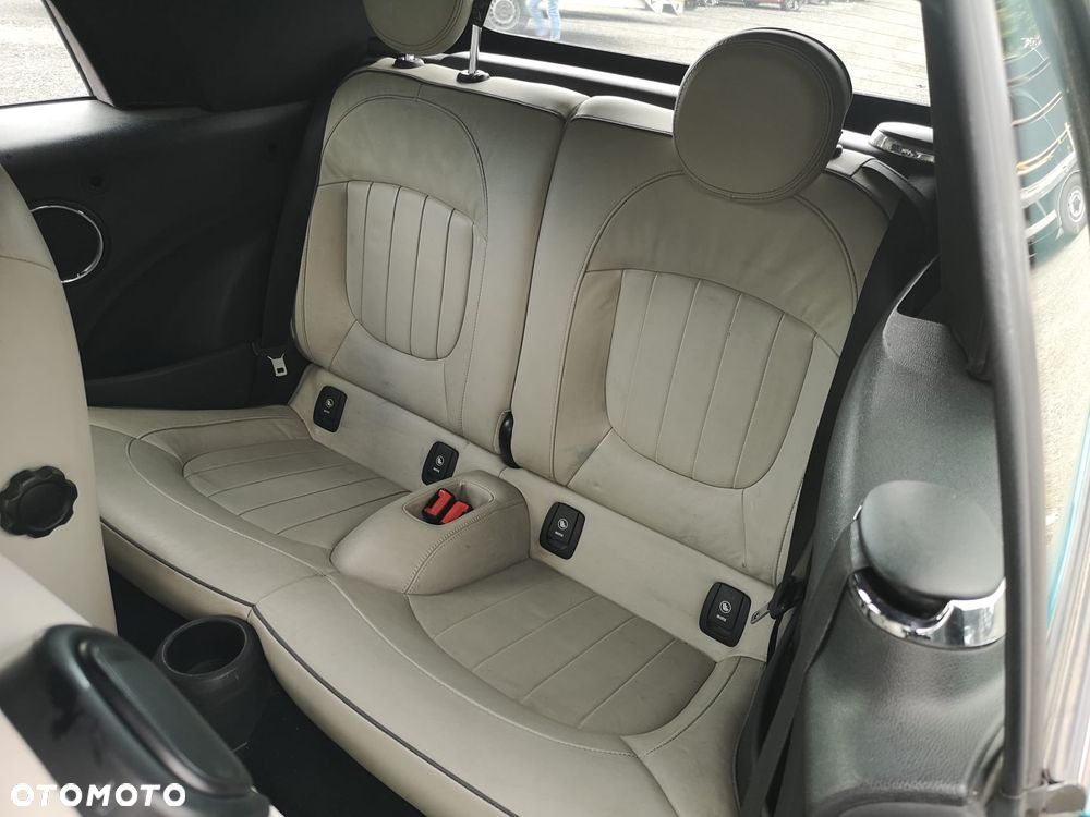 MINI Cooper S Sport-Aut - 22