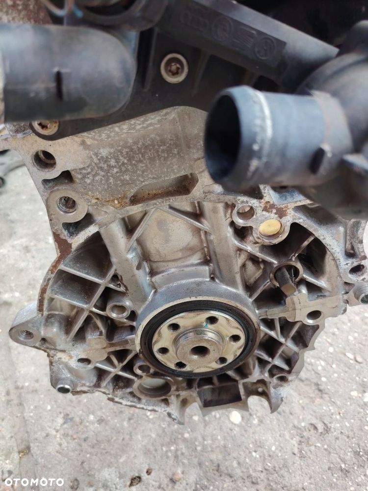 VW 1.2 16V  CHF SILNIK 132VTyś. PRZEBIEG BENZYNA - 3