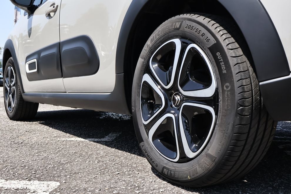 Citroën C3 1.2 PureTech Plus - 5