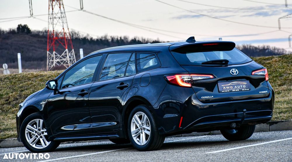 Toyota Corolla 1.8 HSD Business - 5