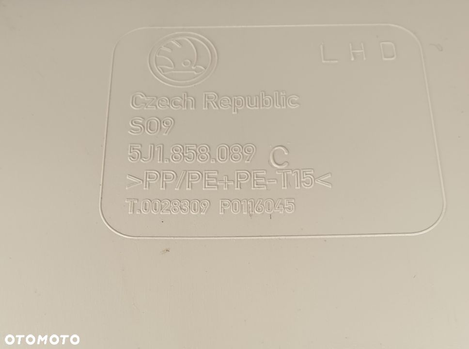 RAMKA OSŁONA RADIA 5J1858089C SKODA FABIA II - 8