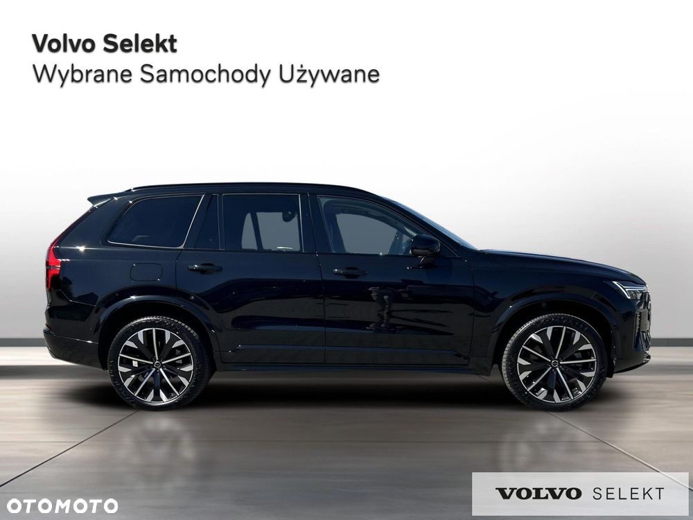Volvo XC 90 - 7