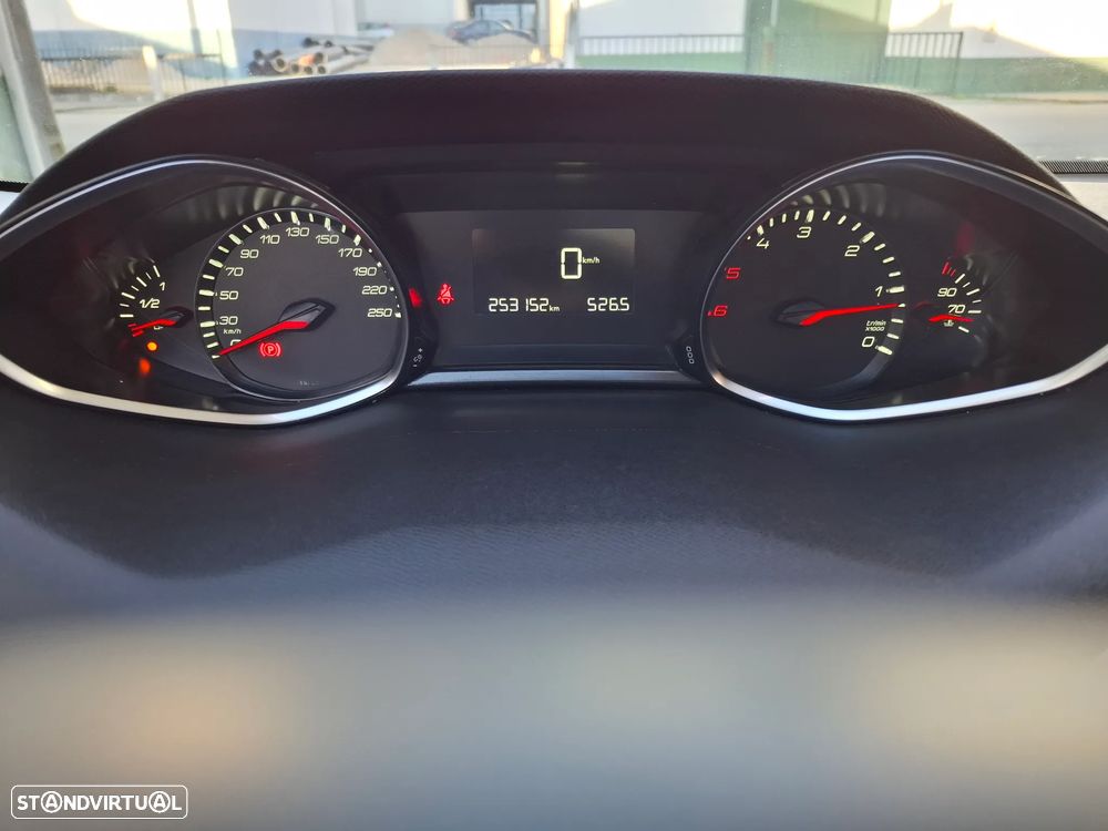 Peugeot 308 SW BlueHDi 120 Stop & Start Style - 14