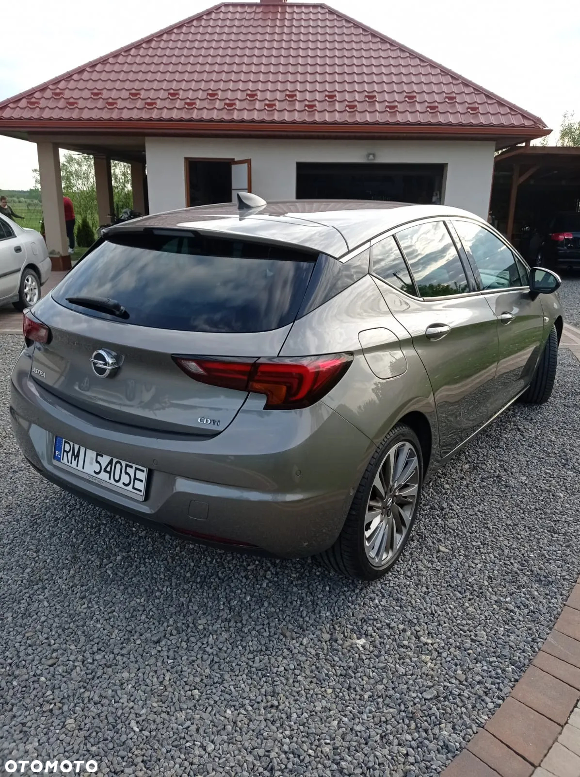 Opel Astra 1.6 D (CDTI) Innovation - 12