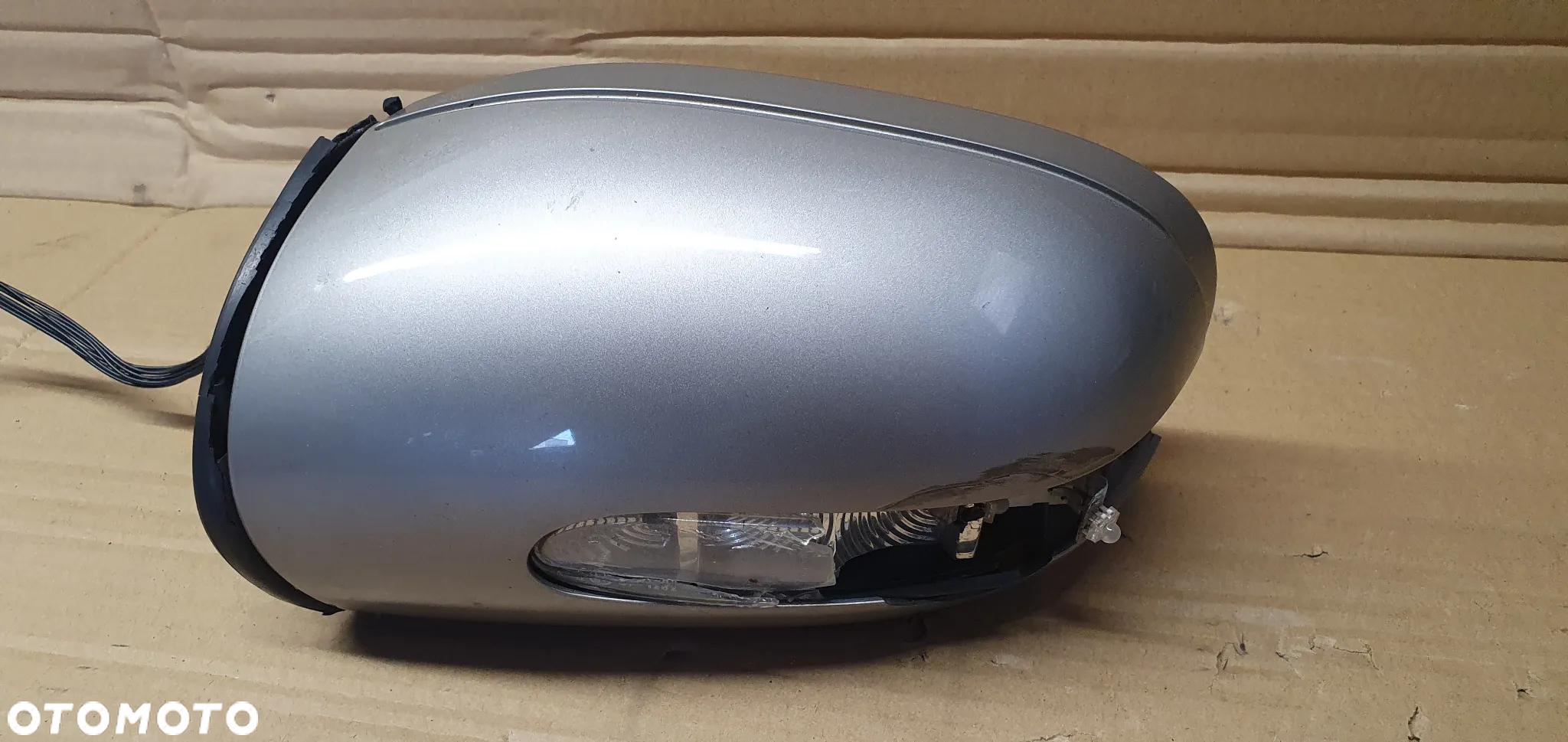 Lusterko zewnętrzne lewe 9 PIN Mercedes E-Klasa W211 - 2