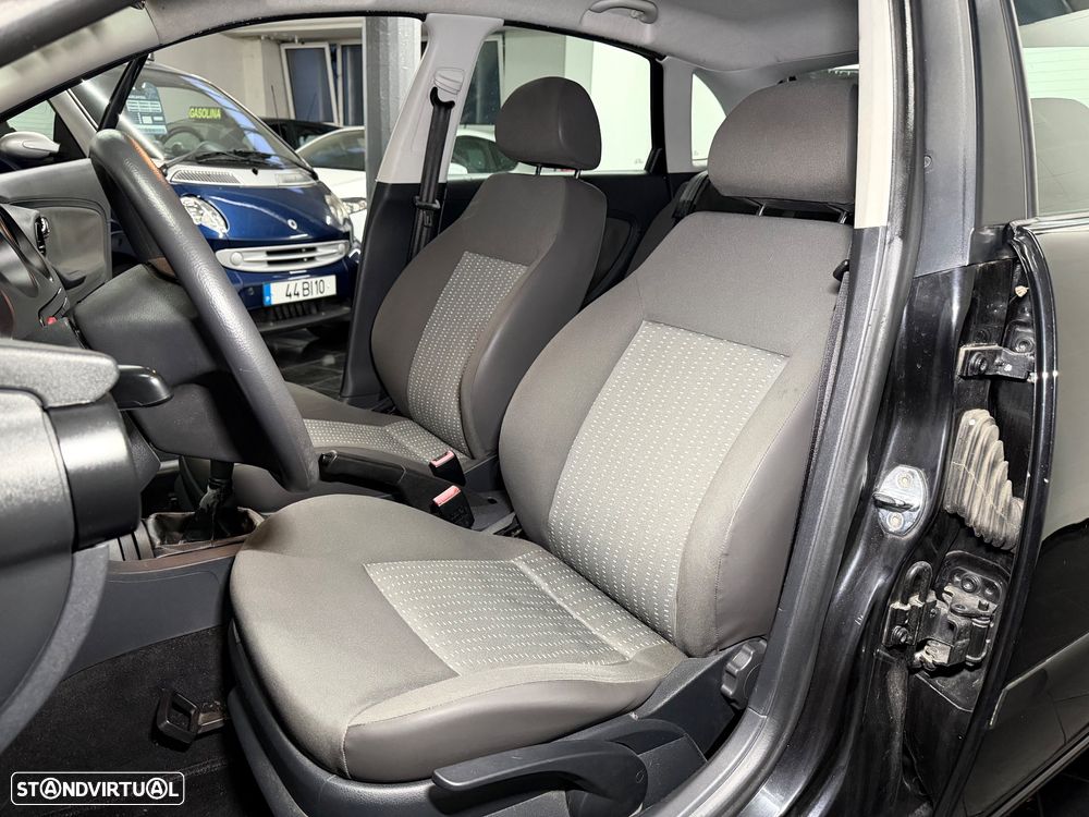 SEAT Ibiza 1.2 12V Reference - 9