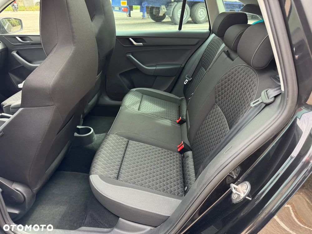 Skoda RAPID 1.6 TDI DPF Monte Carlo - 7