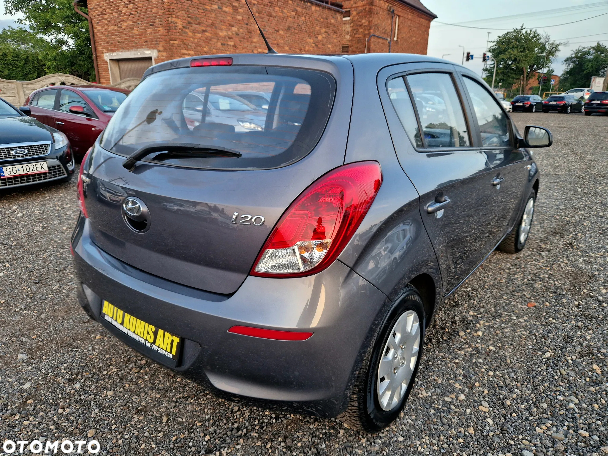 Hyundai i20 - 8