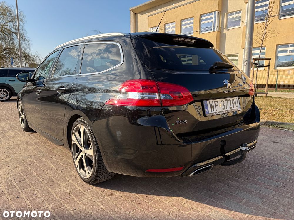 Peugeot 308 - 6