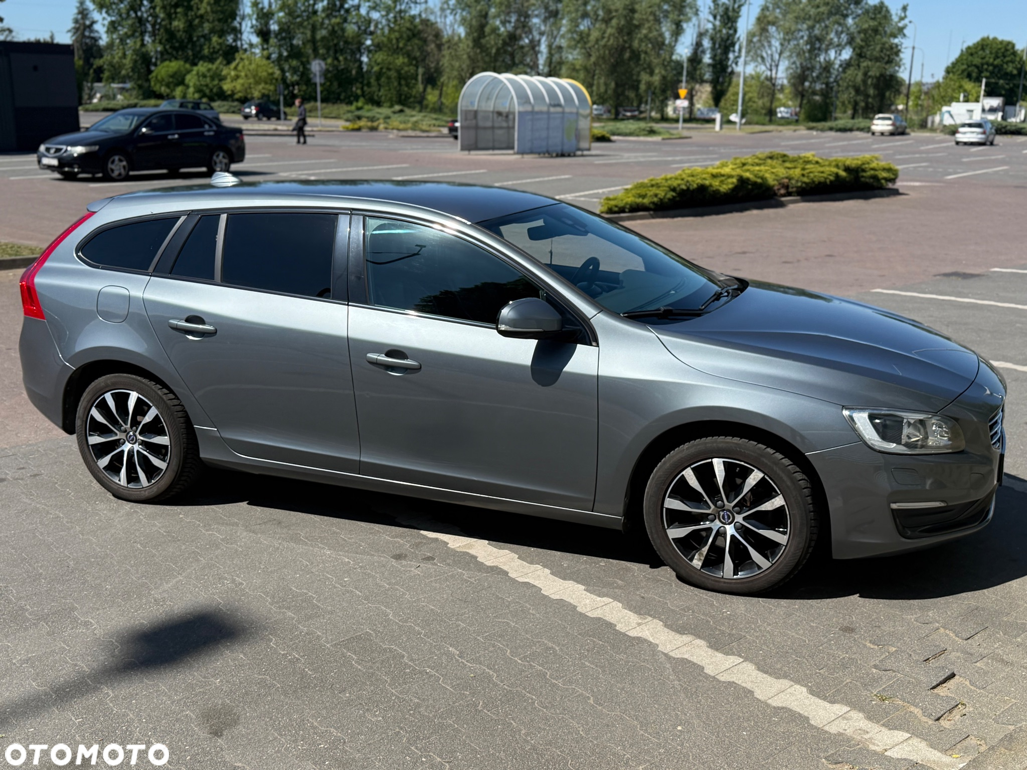Volvo V60 D3 Drive-E Momentum - 6